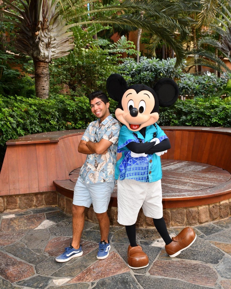 Makahiki Restaurant at Aulani - Hidden Mickey