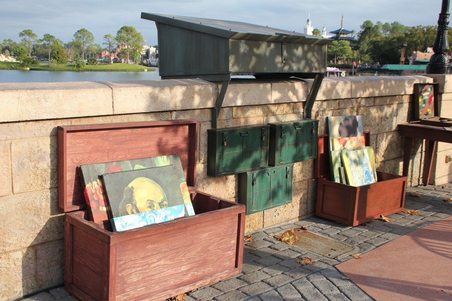 Epcot France Vincent Van Gogh Hidden Mickey