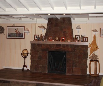 Aunty's Beach House Hidden Menhune