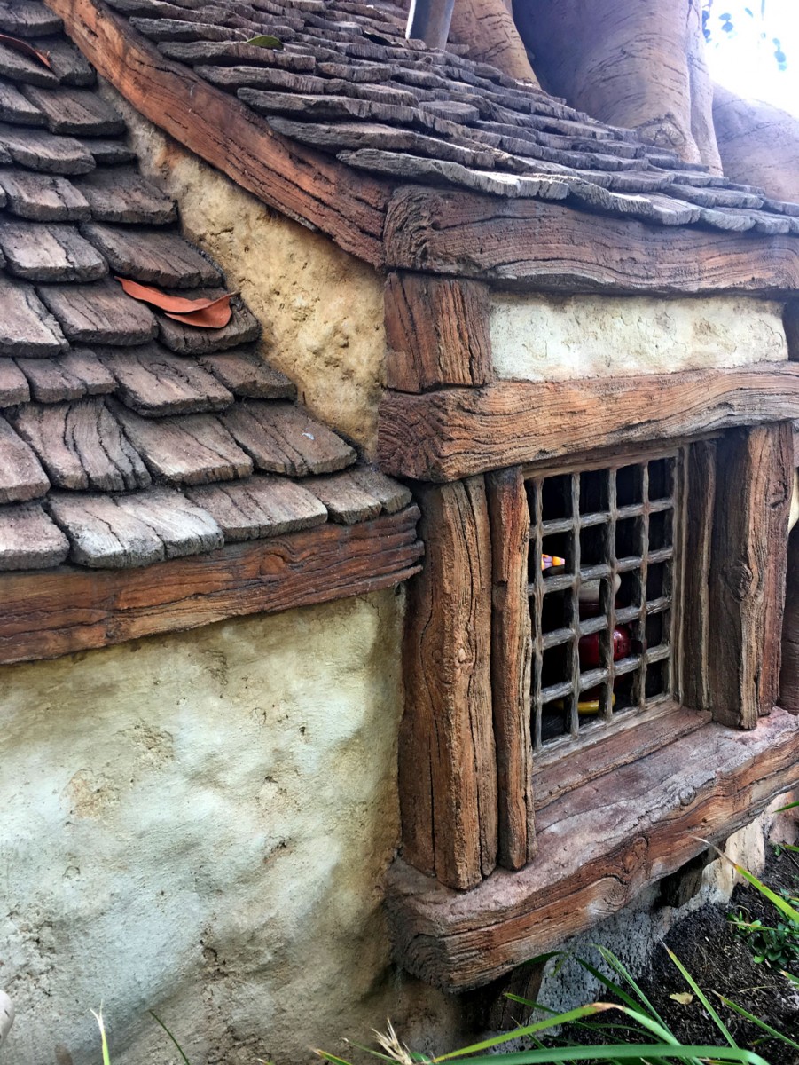 The Many Adventures of Winnie the Pooh Hidden Mickey